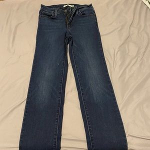 Levi’s 712 Slim